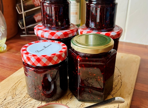 Blackberry and Pear Jam